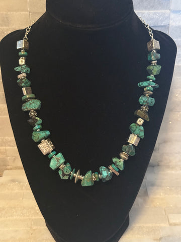 Beautiful Turquoise & Sterling Silver Necklace